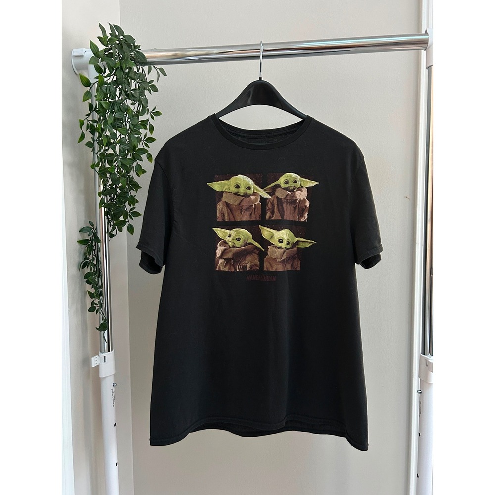Fifth Sun Star Wars Grogu Graphic Tee Black Sz L